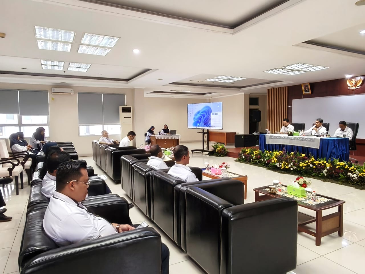 rapat-bulanan-oktobe ...